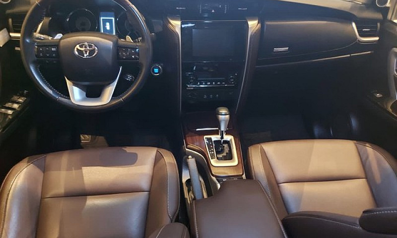 Hilux Sw4 Srx 7L Ext...