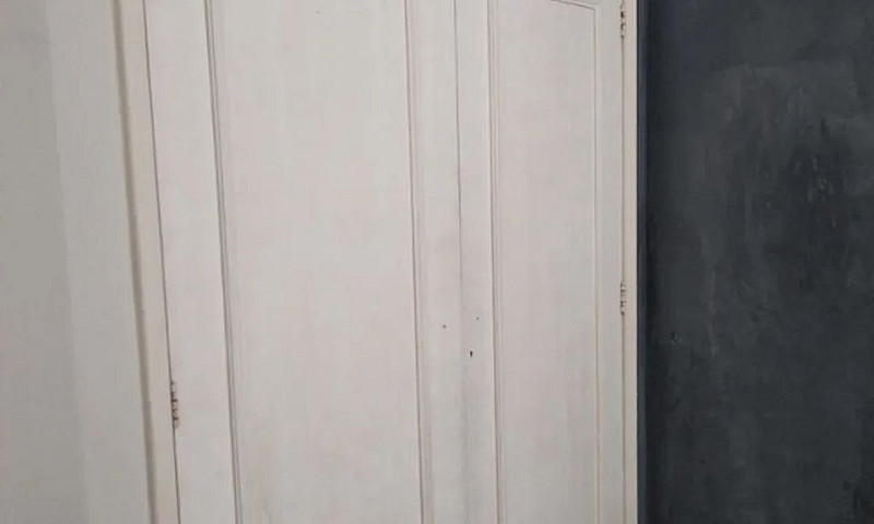 Quarto Para Moças Na...