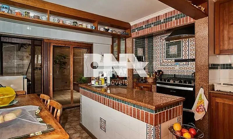 Casa De Rua - / Resi...