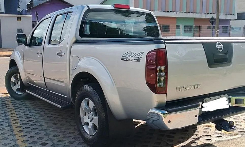 Nissan Frontier S Cd...