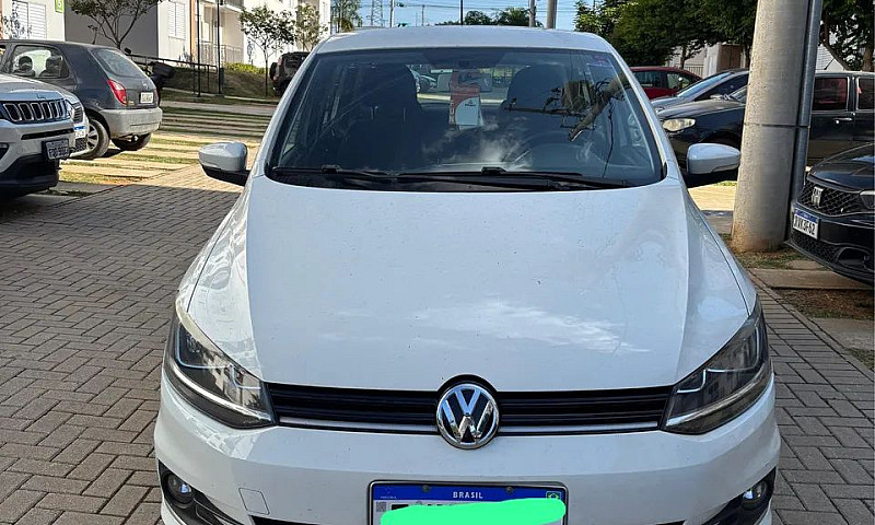 Volkswagen Fox Conne...