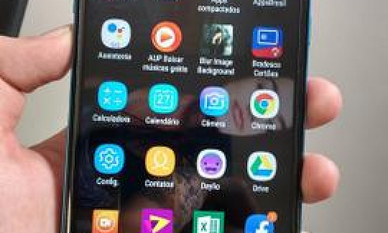 Celular Galaxy J4 Co...