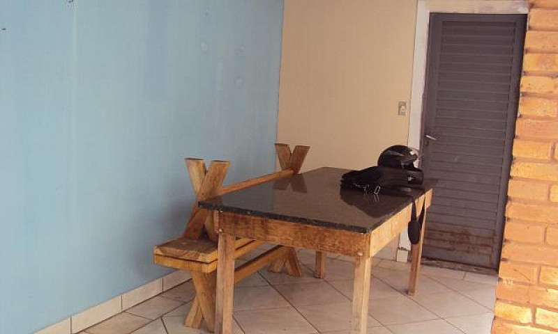 Alugo Casa Mobiliada...