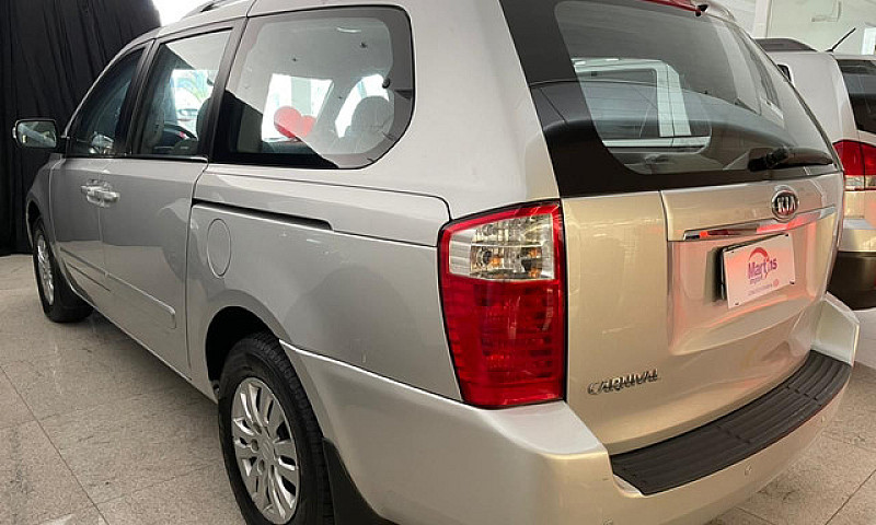 Kia Carnival Ex 3.5 ...