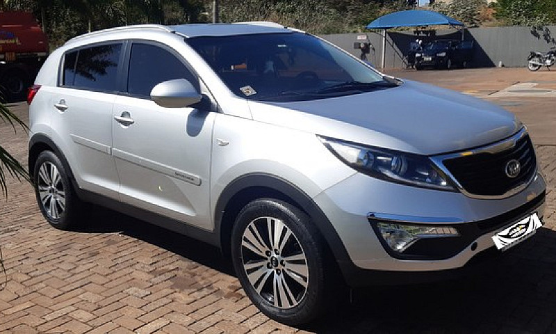 Kia Sportage 2014. A...