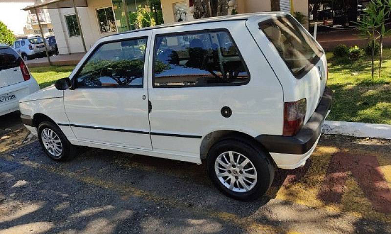 Fiat Uno 2010/2011...