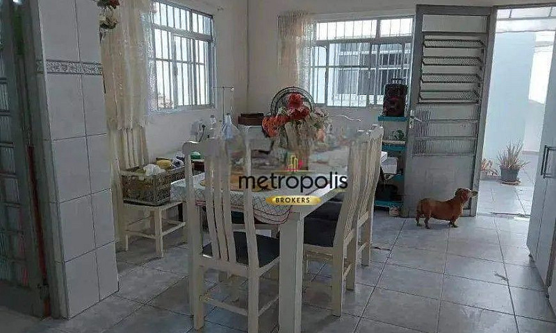 Casa Com 2 Dormitóri...
