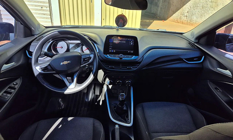 Chevrolet Onix Hatch...