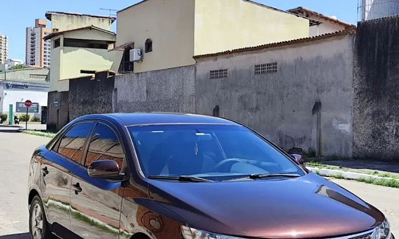 Kia Motors Cerato 1....