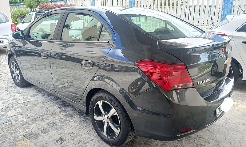 Chevrolet Prisma Sed...