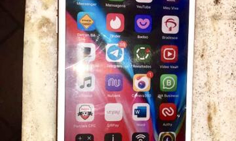 Iphone 8 Plus Gold...