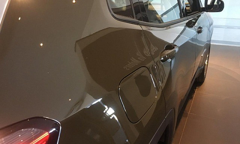Compass Sport 2022 F...