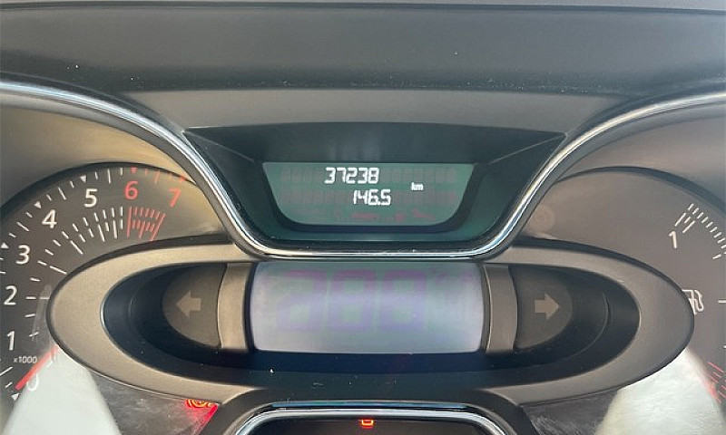 Renault Captur 1.6 1...