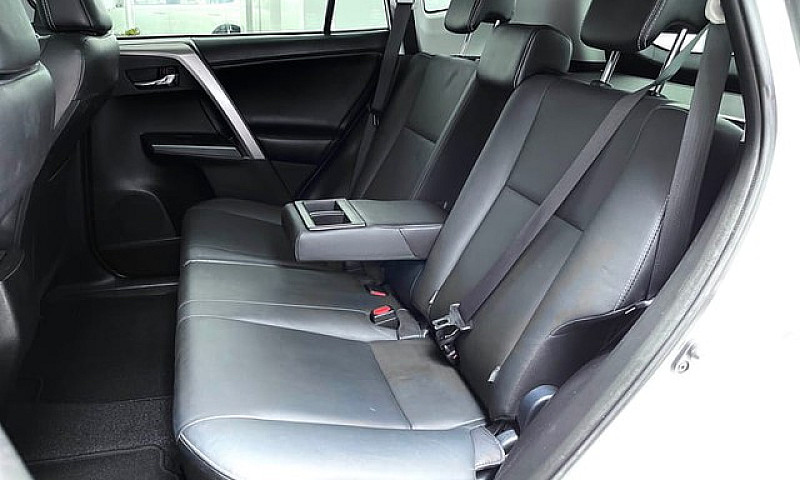 Toyota Rav4 2.0 Top ...