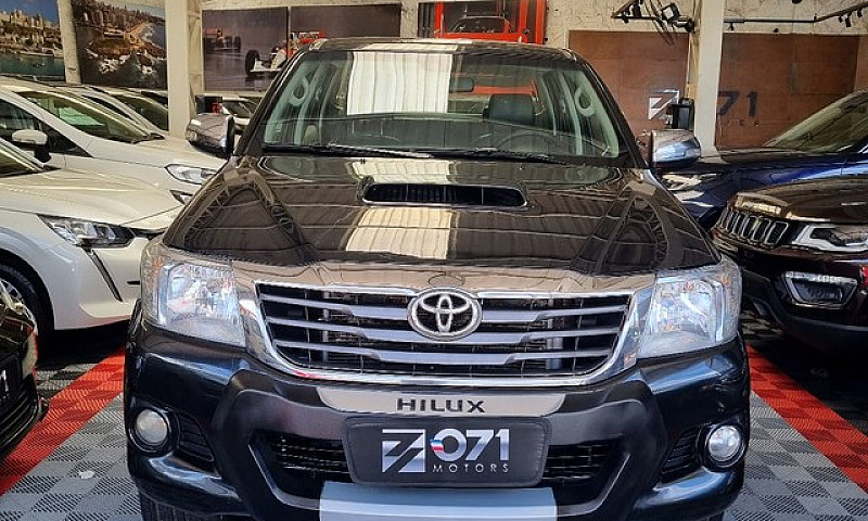 Hilux Srv 3.0 Diesel...