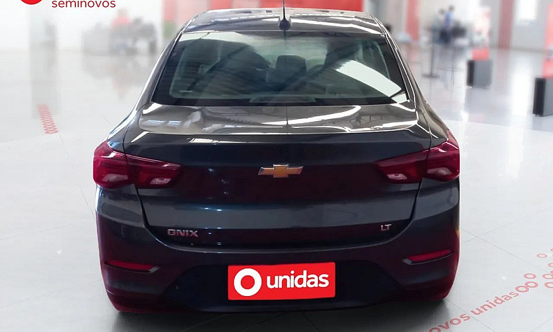 Chevrolet Onix Plus ...
