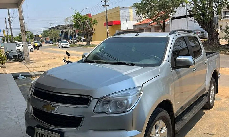 Chevrolet S10 Pick-U...
