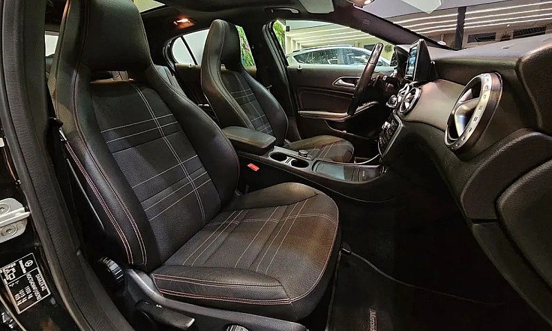 Mercedes-Benz Gla 20...