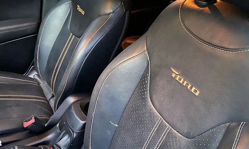 Fiat Toro Freedom 1....