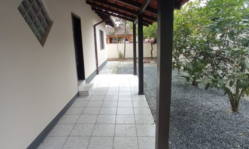 Casa Com 01 Suíte + ...