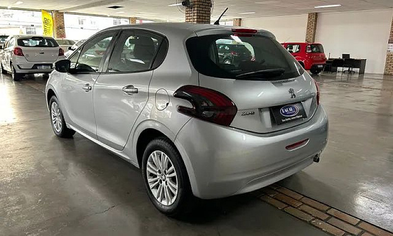 Peugeot 208 208 Acti...