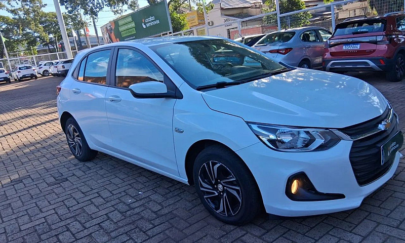 Chevrolet Onix Hatch...
