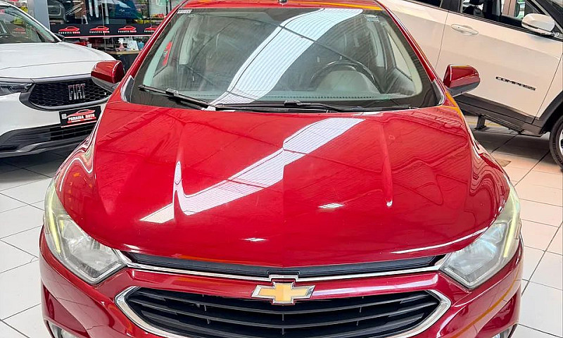 Chevrolet Onix Hatch...