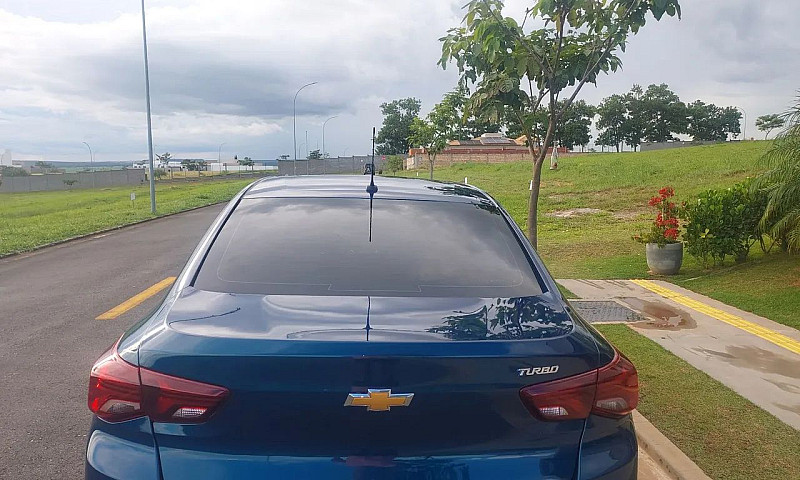 Chevrolet Onix Plus ...