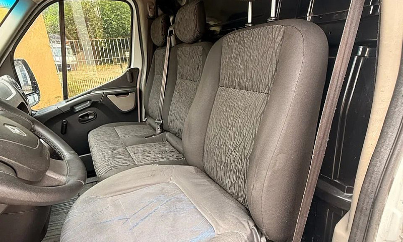 Renault Master 2.3 D...