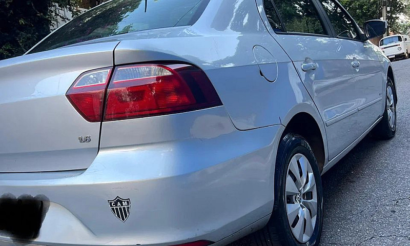Volkswagen Voyage 1....
