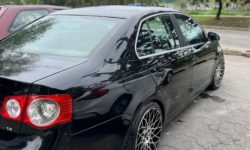 Volkswagen Jetta 2.5...