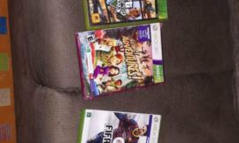 Vendo Xbox 360 Com K...