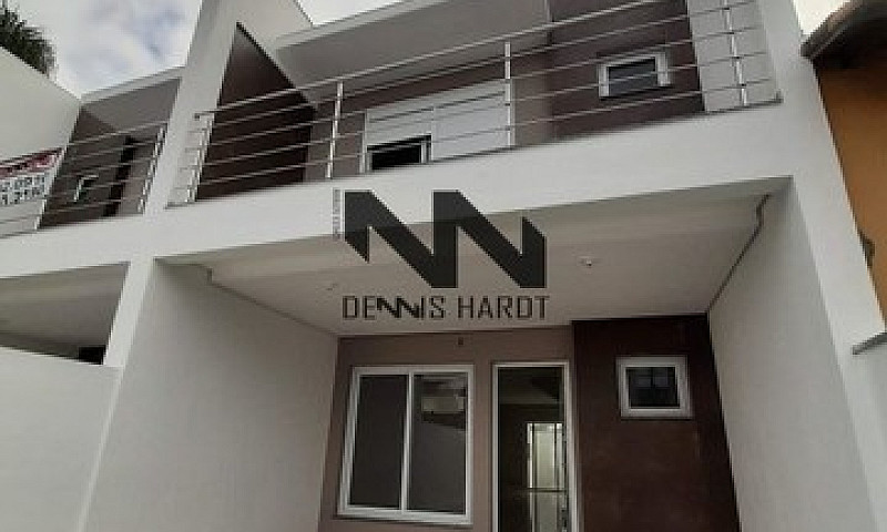 Casa A Venda No Bair...