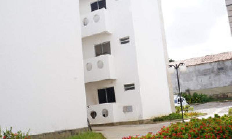   Vendo 01 (Um) Apt ...