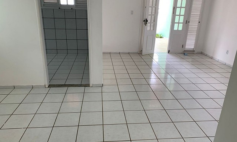 Casa ?Condomínio Fec...