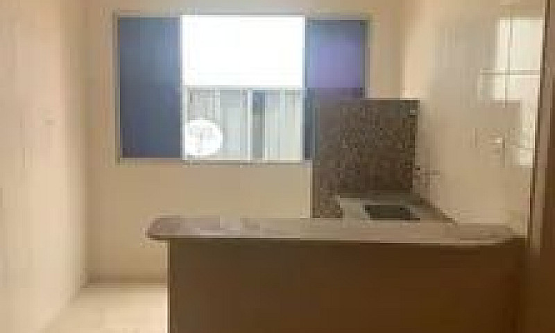 Aluga-Se Apartamento...