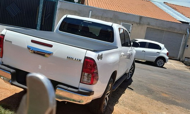 Hilux 4X4 Diesel 201...