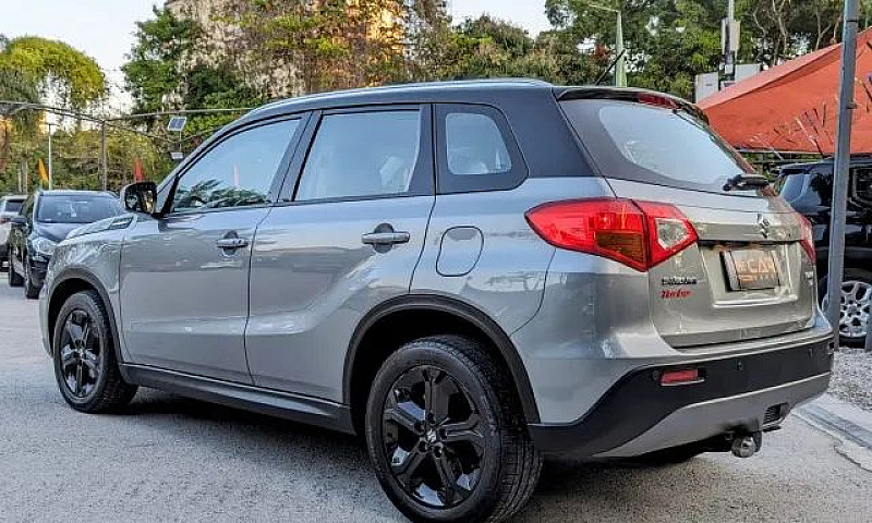 Suzuki Vitara 2018 4...