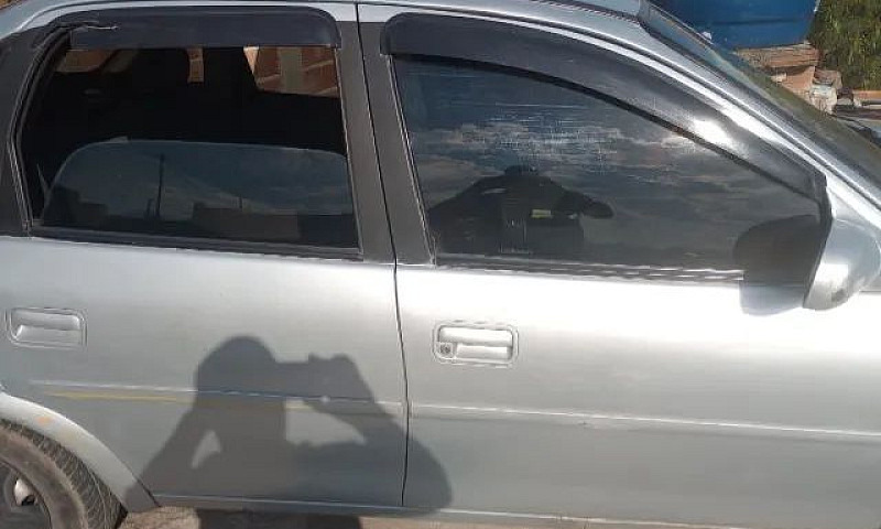 Chevrolet Classic Li...