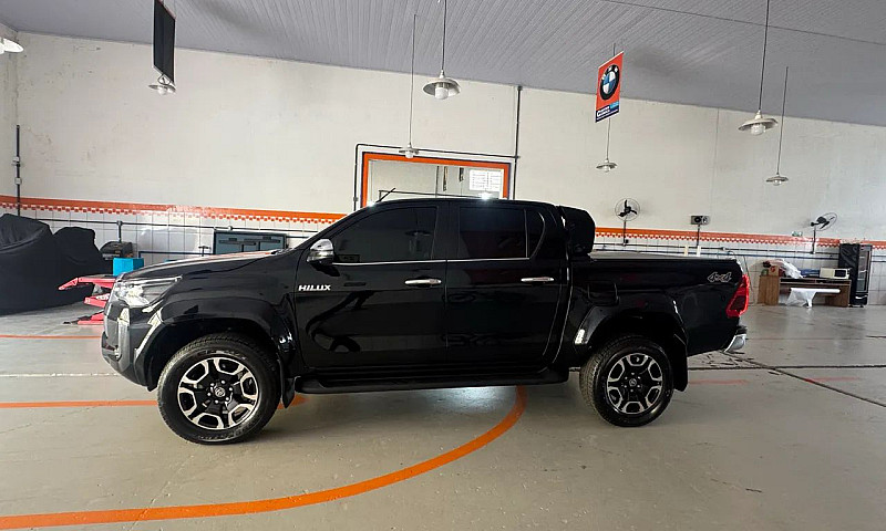 Toyota Hilux Cd Srx ...