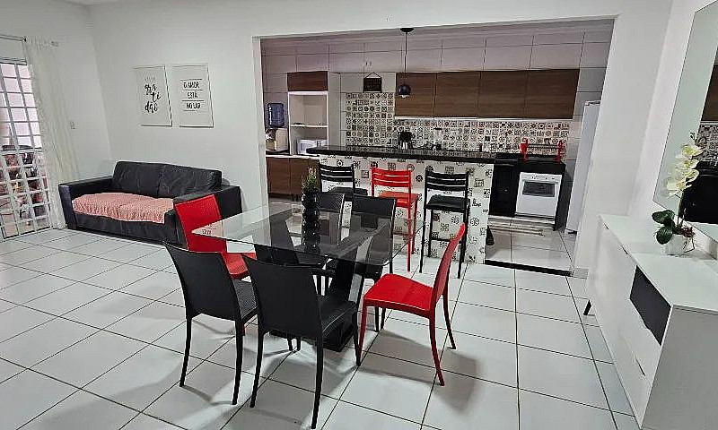 Casa Com Piscina Ven...