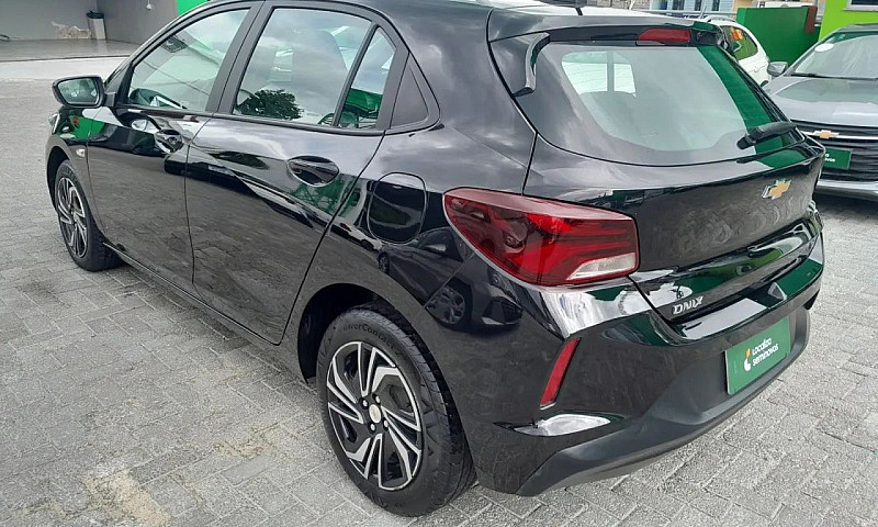 Chevrolet Onix Hatch...