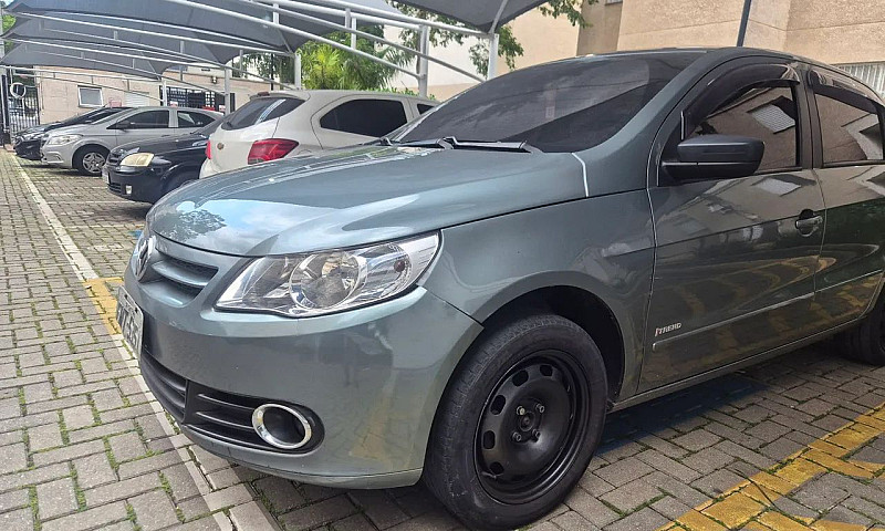 Volkswagen Voyage 1....