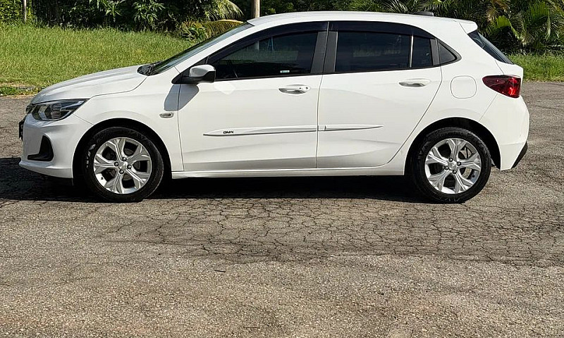 Chevrolet Onix Hatch...