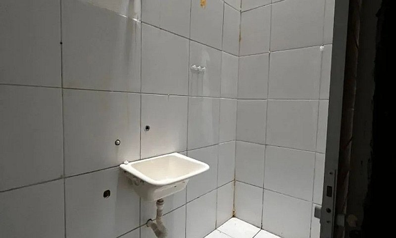 Alugo Ap 1 Quarto Be...