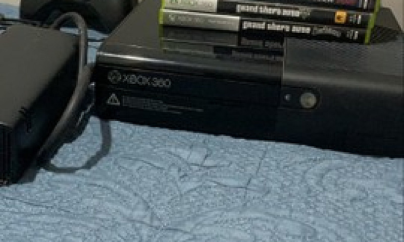 Xbox 360 Super Slim ...