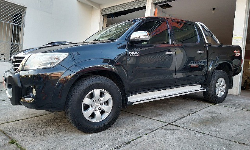  Toyota Hilux 3.0 Sr...