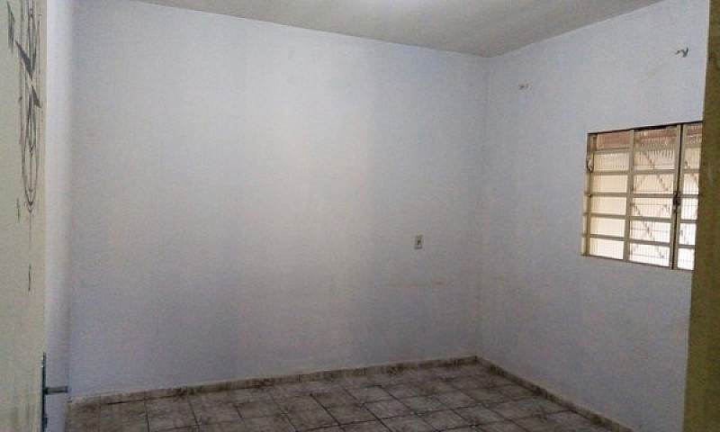 Aluga-Se Casa 02 Qua...