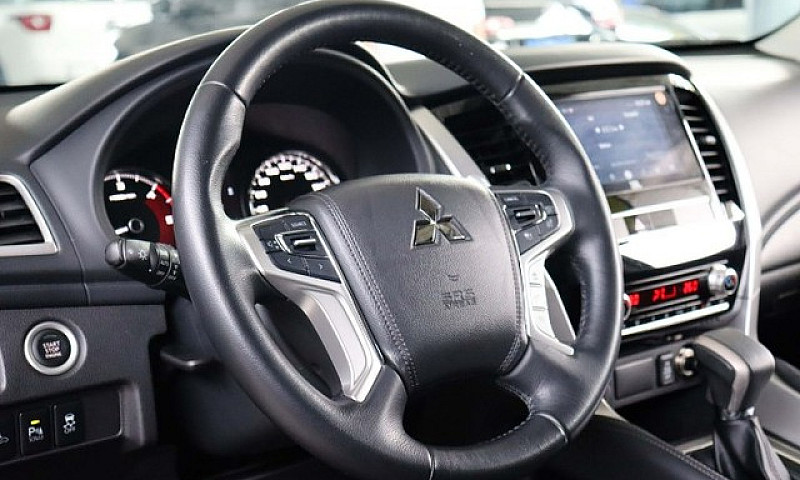 Pajero Sport Hpe 2.4...