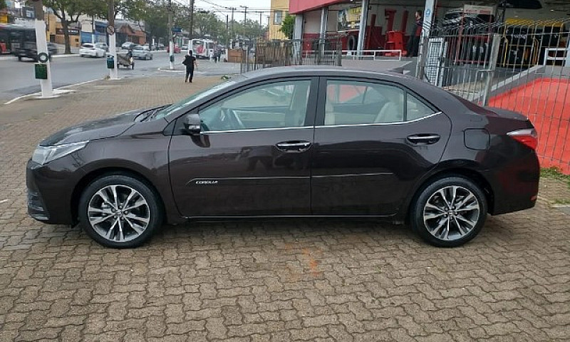 Toyota Corolla 2.0 1...